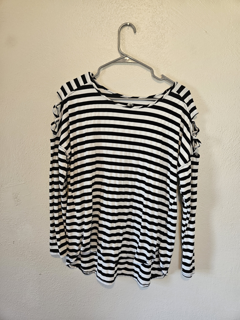 Black & White Striped Long-Sleeve Cold-Shoulder Top